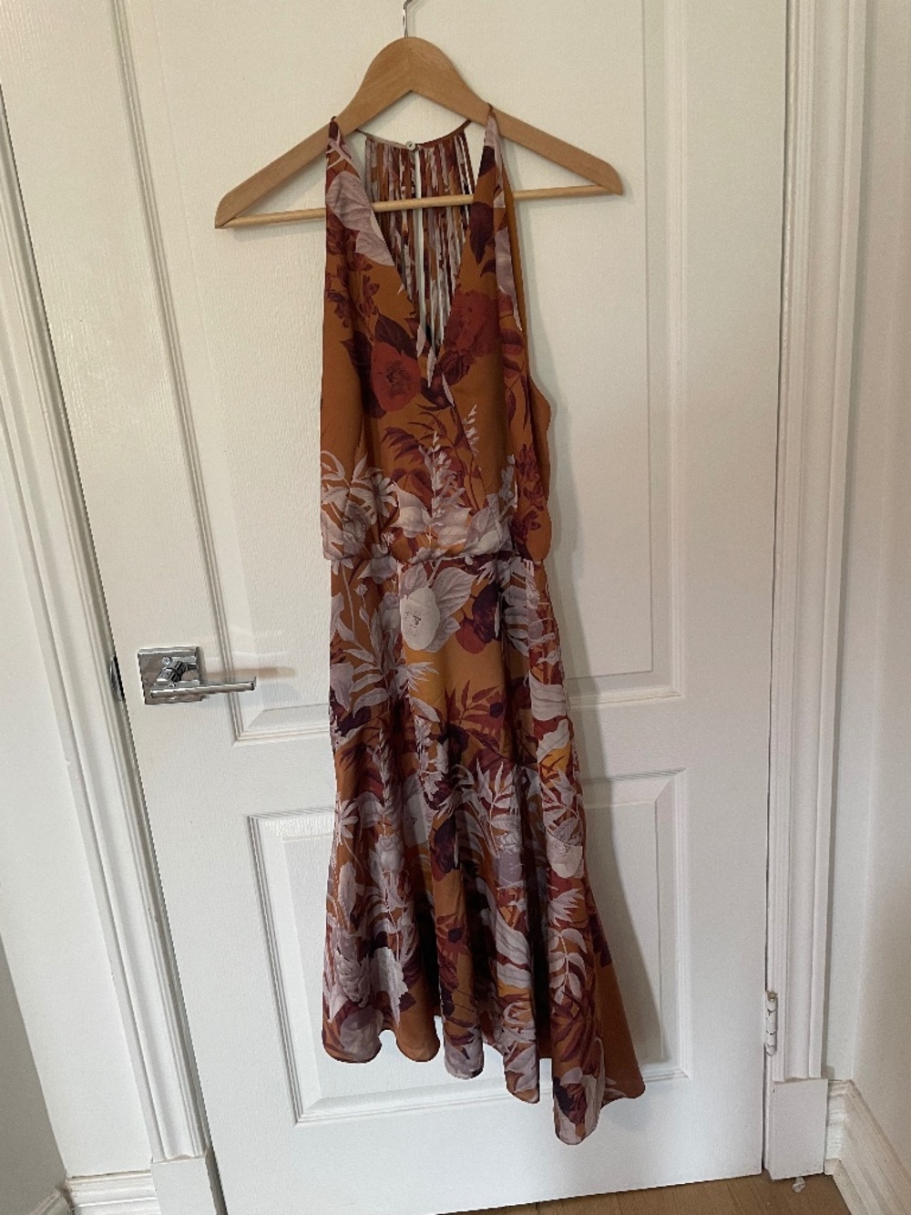 Gorgeous Reiss Dress - Picture 4 of 7
